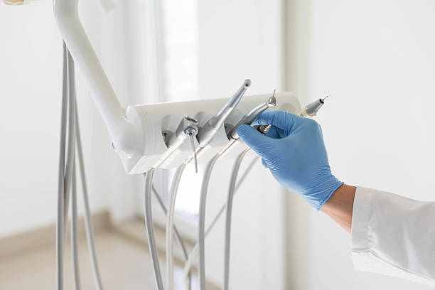 24/7 Emergency Teeth Whitening experts in Rainbow, CA